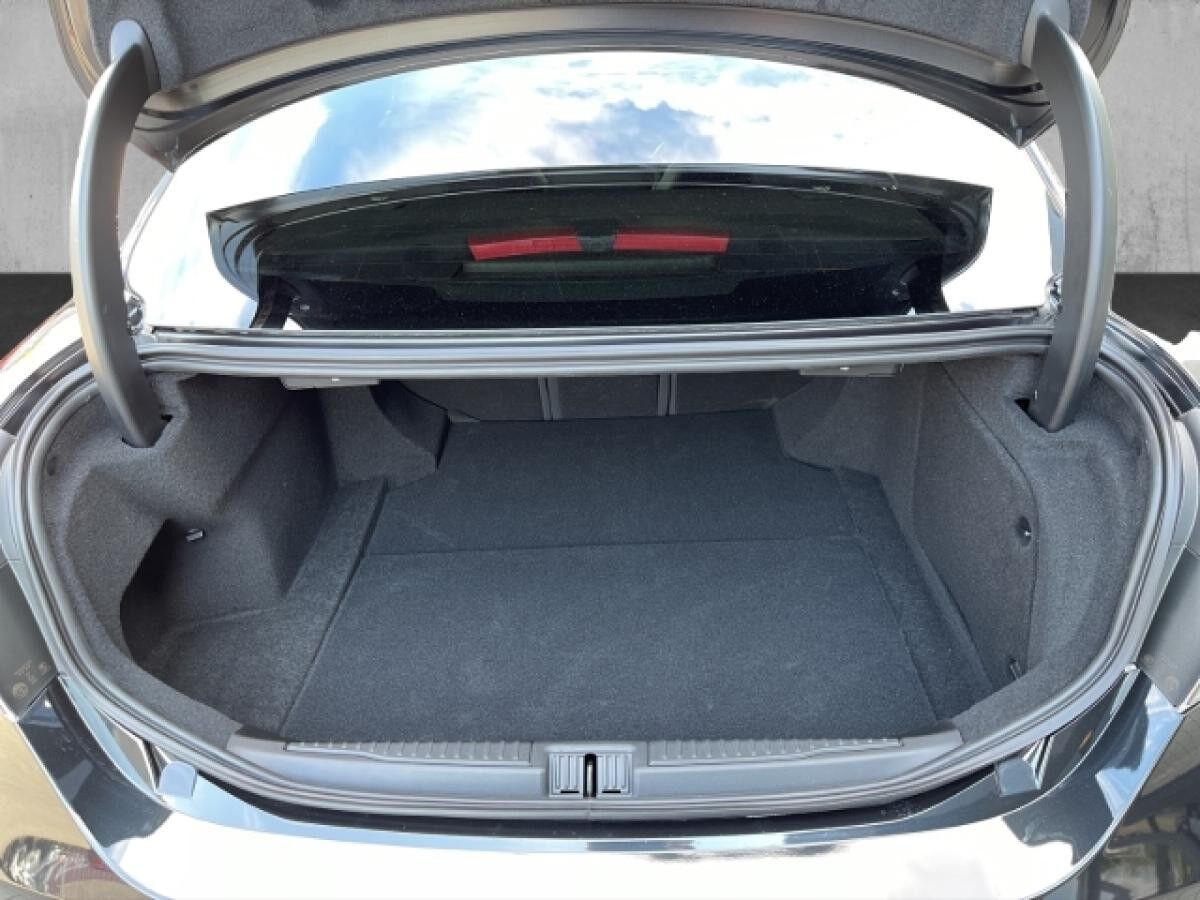 Alfa Romeo Giulia Intensa Q4 2.0 PDC+KAMERA+CARPLAY+LEDER