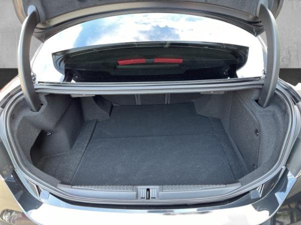 Alfa Romeo Giulia Intensa Q4 2.0 PDC+KAMERA+CARPLAY+LEDER