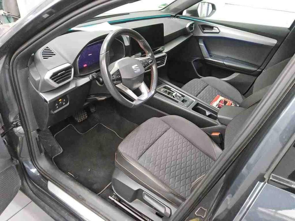 Seat Leon Sportstourer FR 1.5eTSI DSG/ Navi, AHK, LED