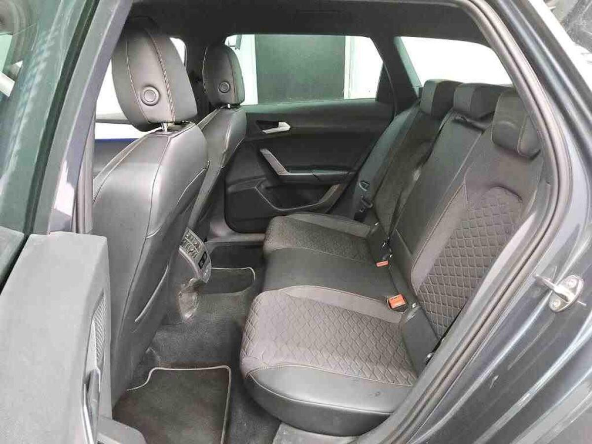 Seat Leon Sportstourer FR 1.5eTSI DSG/ Navi, AHK, LED