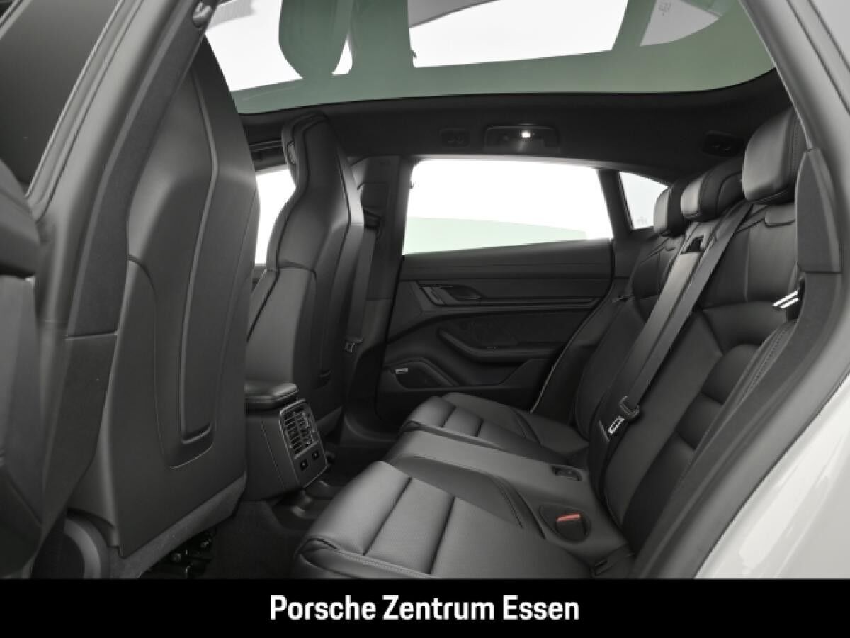 Porsche Taycan 4S Sport Turismo / LenkradHZG 360 Kamera Privacyverglasung Panorama