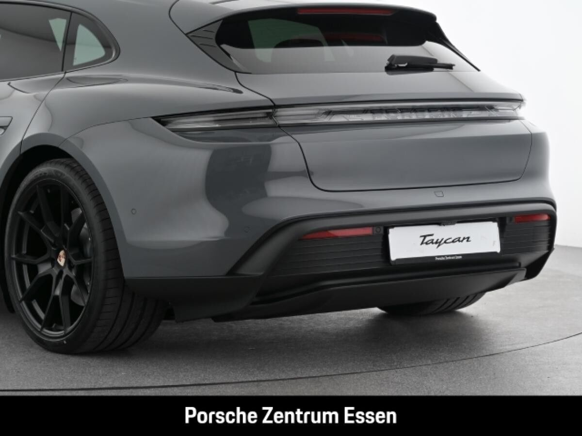 Porsche Taycan Sport Turismo /  Surround View Panoramadach  BOSE