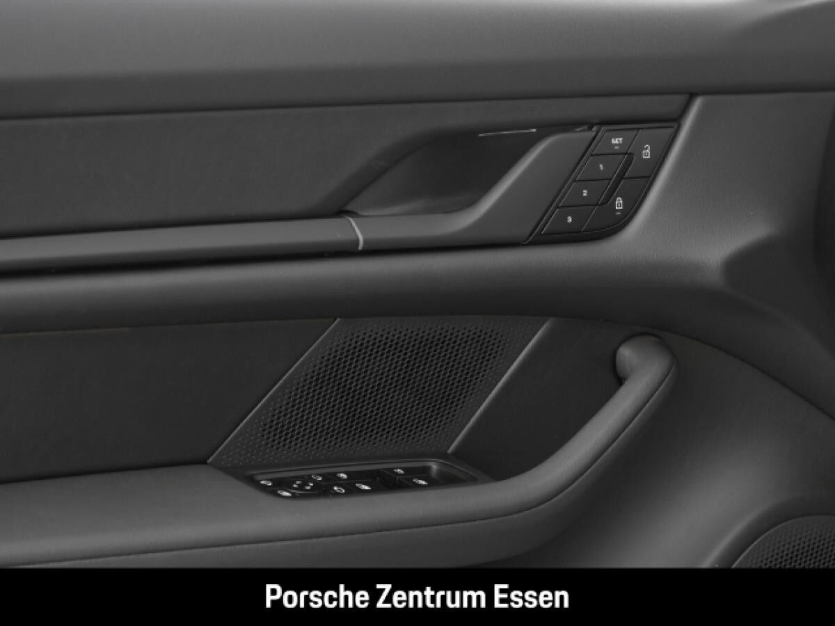 Porsche Taycan Sport Turismo /  Surround View Panoramadach  BOSE