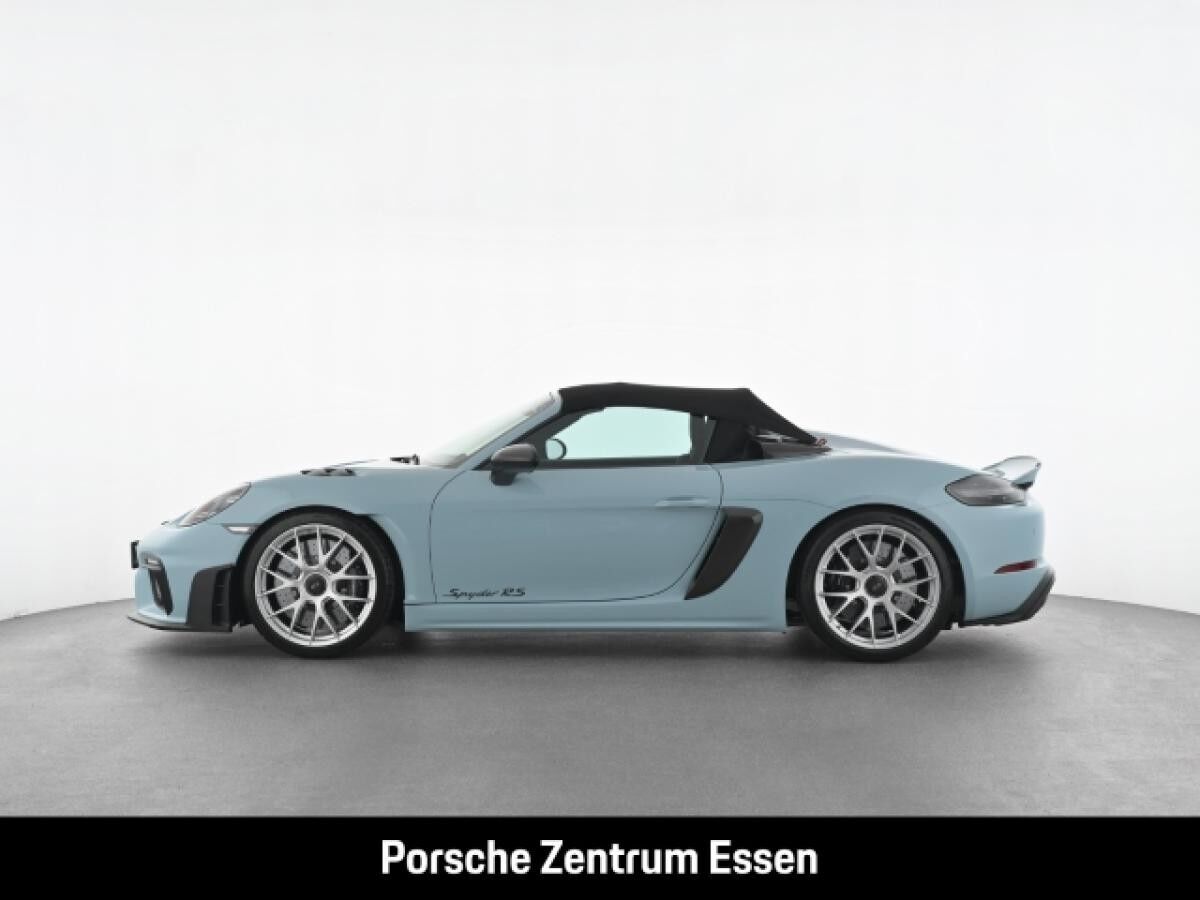 Porsche 718 Spyder RS/ Bose PCCB Liftsystem Weissach Paket