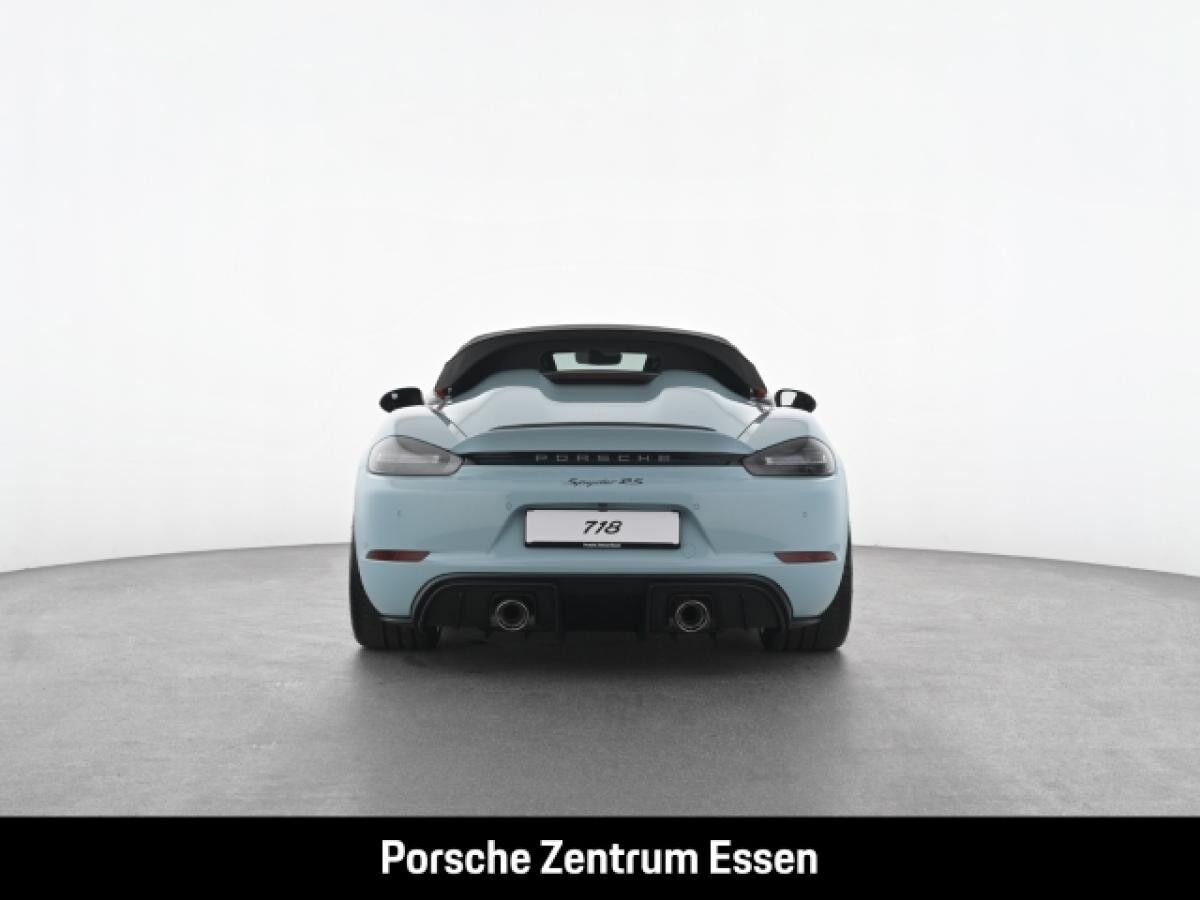 Porsche 718 Spyder RS/ Bose PCCB Liftsystem Weissach Paket