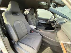 Cupra Born 58 kWh LED RFK ACC NAVI CarPlay