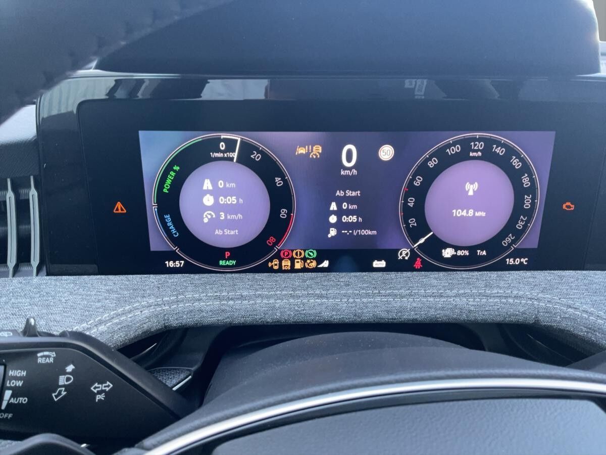 Skoda Superb Combi Selection 1,5 TSI iV 150 kW 6-Gang-DSG