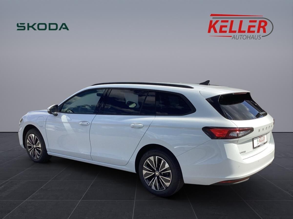Skoda Superb Combi Selection 1,5 TSI iV 150 kW 6-Gang-DSG