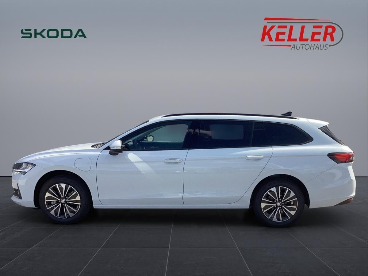 Skoda Superb Combi Selection 1,5 TSI iV 150 kW 6-Gang-DSG