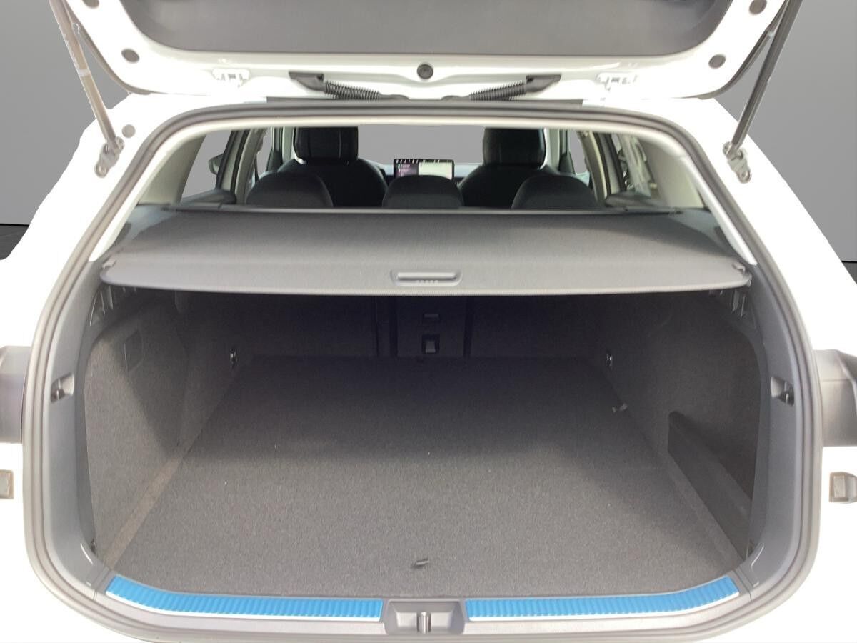 Skoda Superb Combi Selection 1,5 TSI iV 150 kW 6-Gang-DSG