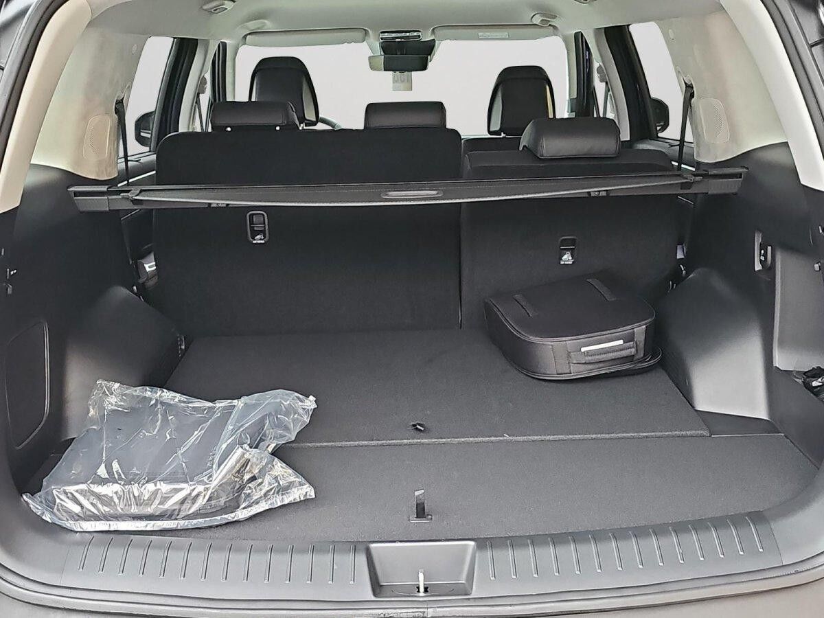 Hyundai SANTA FE 1.6 PLUG-IN-HYBRID SIGNATURE LED/NAVI/LEDER