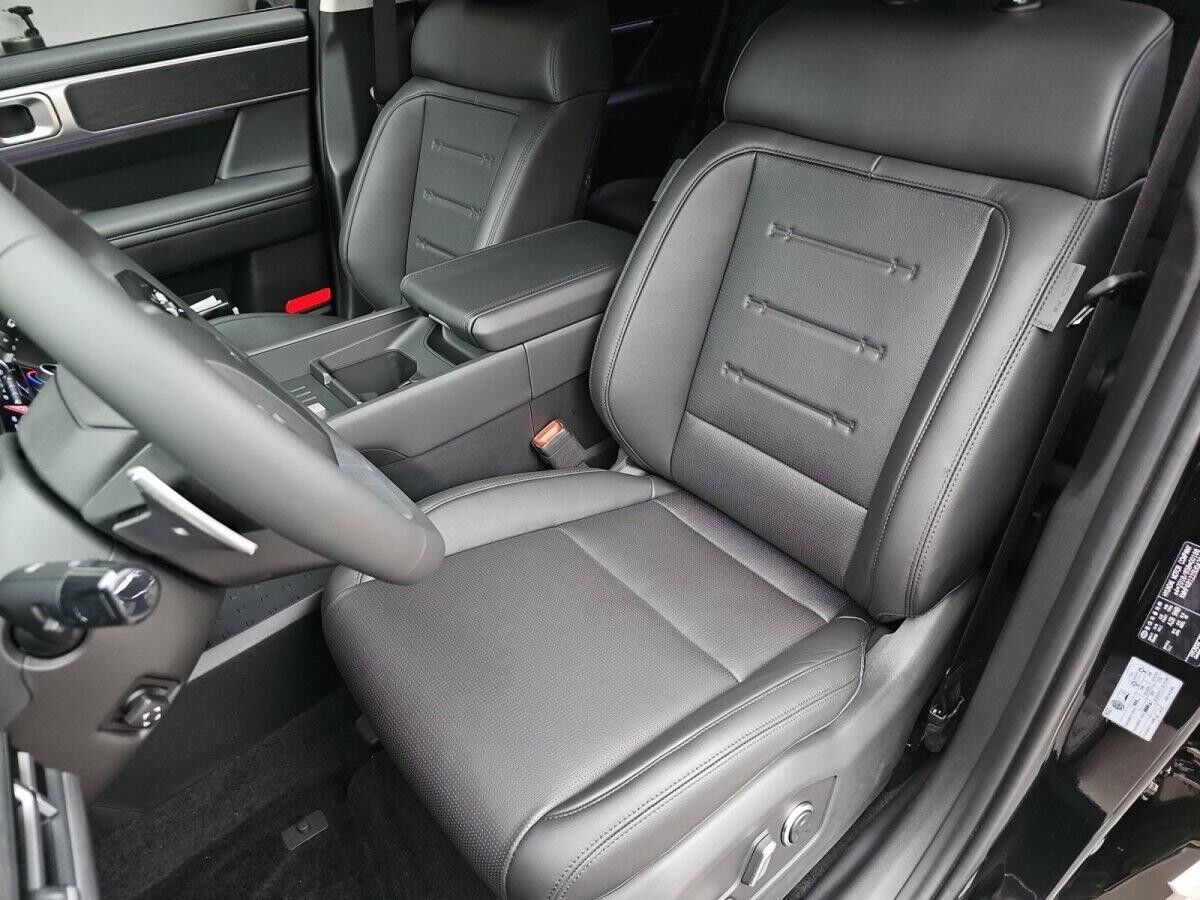 Hyundai SANTA FE 1.6 PLUG-IN-HYBRID SIGNATURE LED/NAVI/LEDER