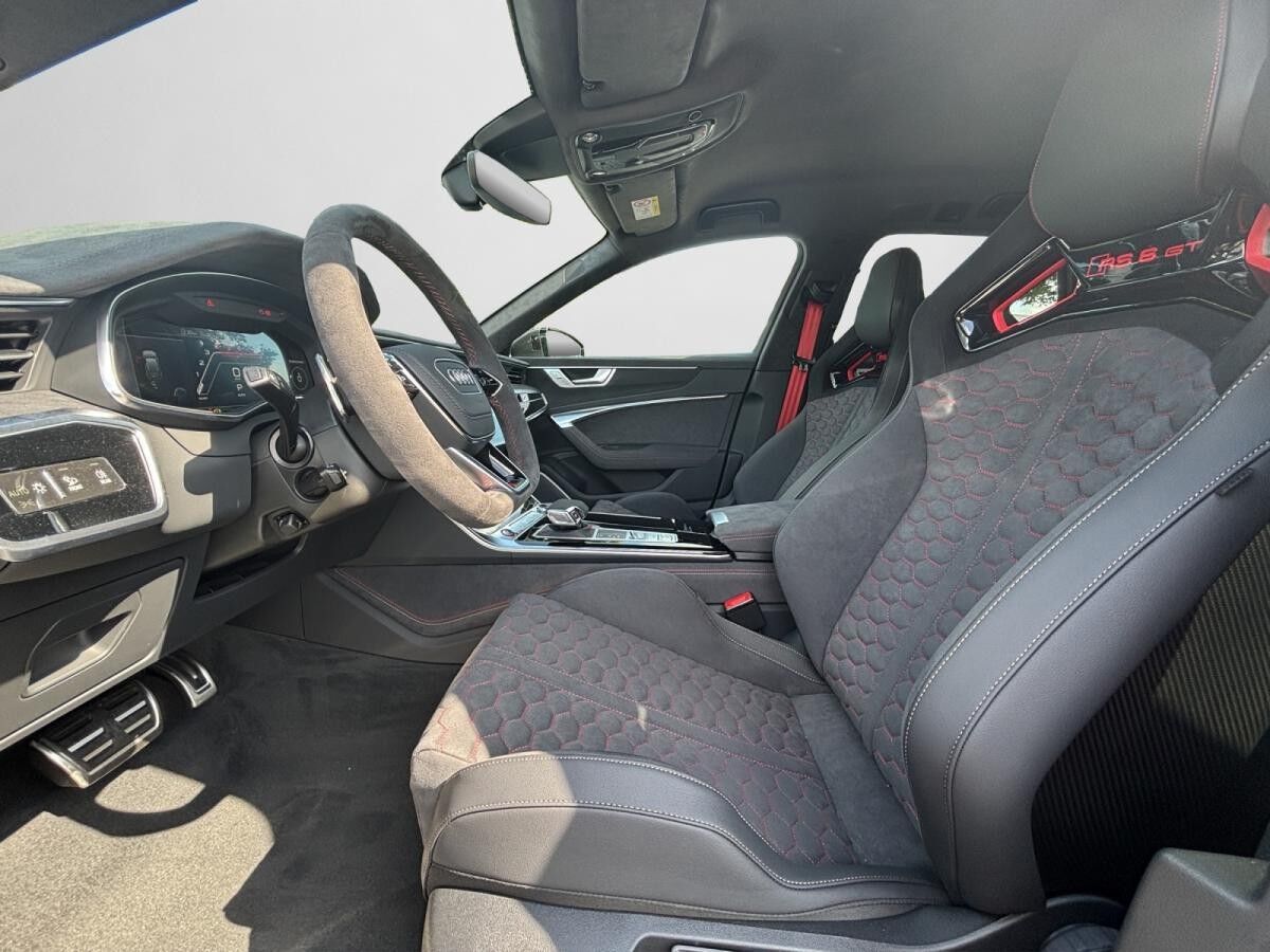 Audi RS6 RS 6 GT*sofort verfügbar*limited*Carbon*mit RS Folierung*Exclusive*1 of 600*Heckflügel*breiter*