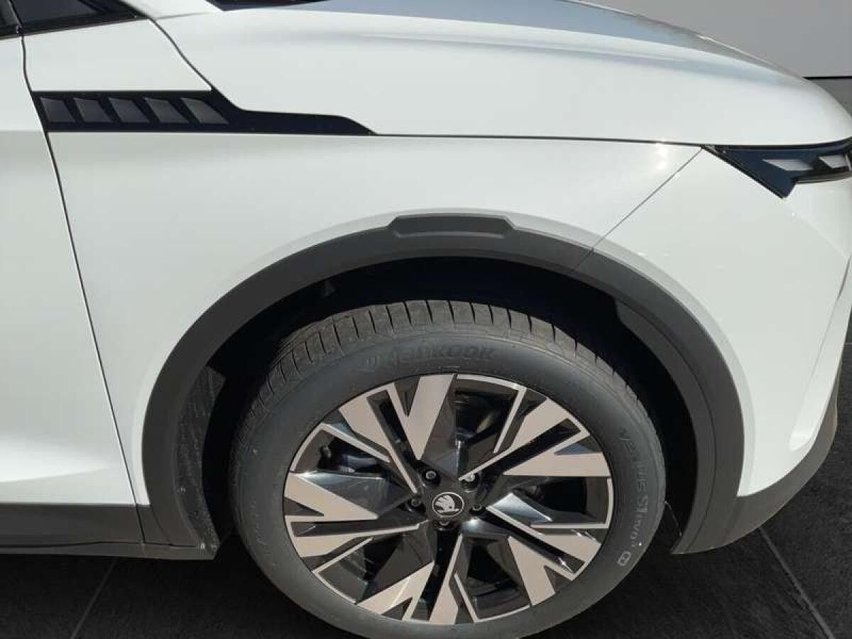 Skoda Elroq 85 SPORTLINE ELEKTROMOTOR 210 KW 1-GANG-AUTOMATIK