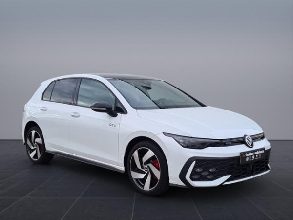 Volkswagen Golf GTE 1.5 eHybrid DSG +WR+MATRIX+PANOD+NAVI+L