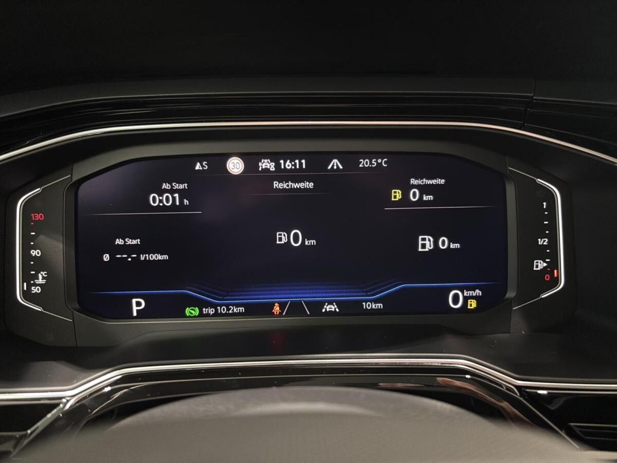 Volkswagen Polo R-Line (Kamera/Pano/Keyless) 1.0 l TSI 7-Gang-DSG