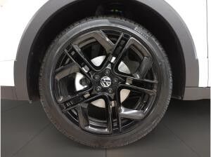 Volkswagen T-Cross 1.0TSI *Sitzh*LED*Navi*AHK*R-Line
