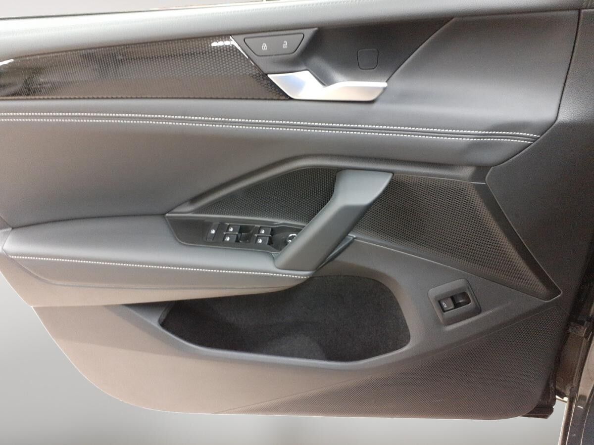 Volkswagen Tiguan 2.0TSI 4MOTION GOAL *Matrix*AHK*