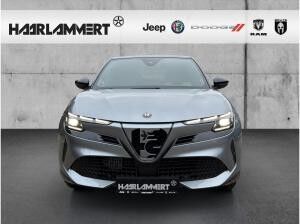 Alfa Romeo Junior Intensa ALLRAD Q4 – Lagerfahrzeug mit Panoramadach, sofort verfügbar! 🚗🔥