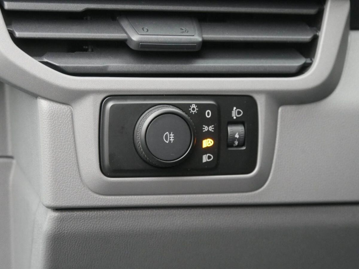 Volkswagen Transporter Kasten KLIMA / AHK / ALLWETTER