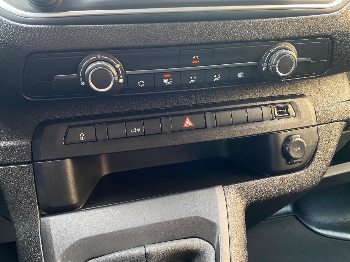 Peugeot Expert Kasten 1.5 BlueHDi 120 FAP AHK+Navi+LM