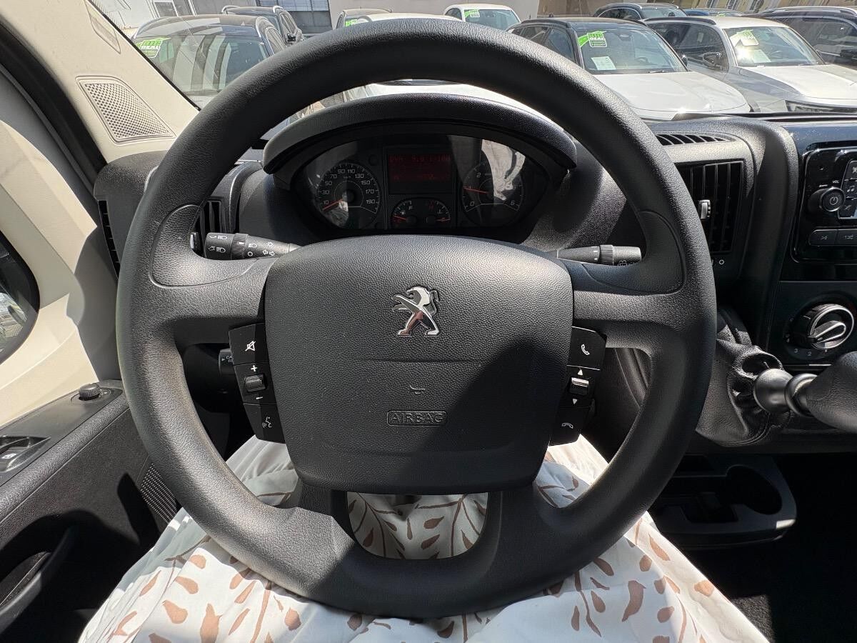 Peugeot Boxer Kasten Hochraum 2.2 L 3.3t 333 2H2 120