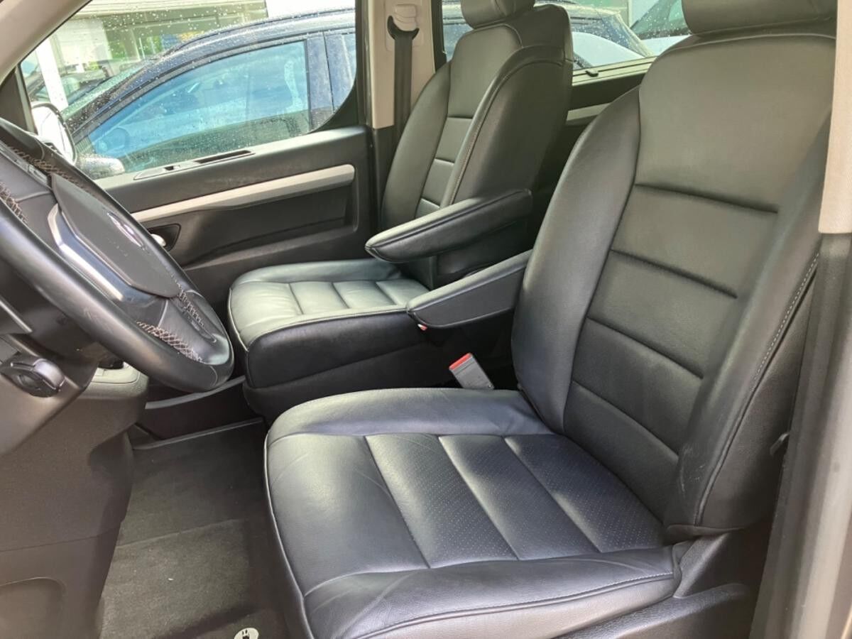 Opel Zafira Life 2.0D MassageSitze,Elek.VerstellbareSi