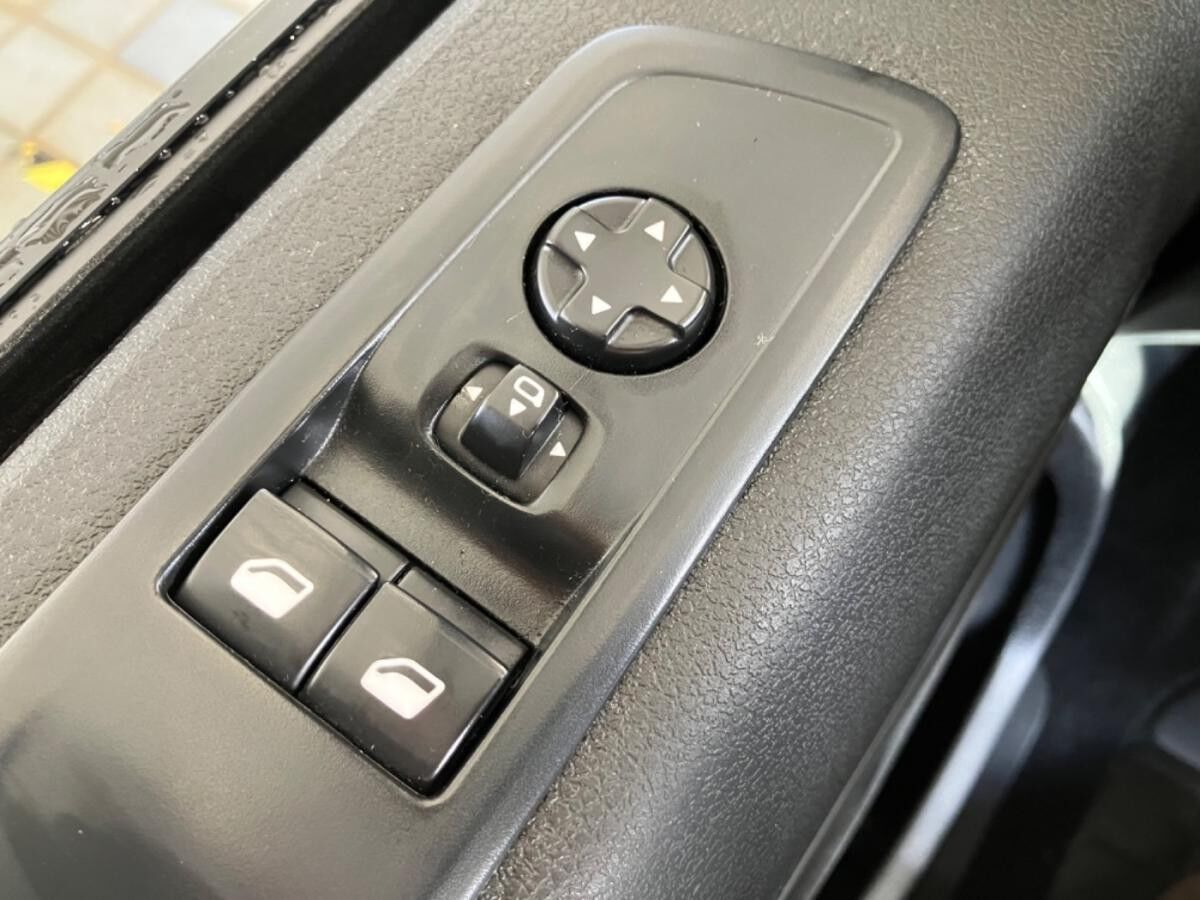 Opel Zafira Life 2.0D MassageSitze,Elek.VerstellbareSi