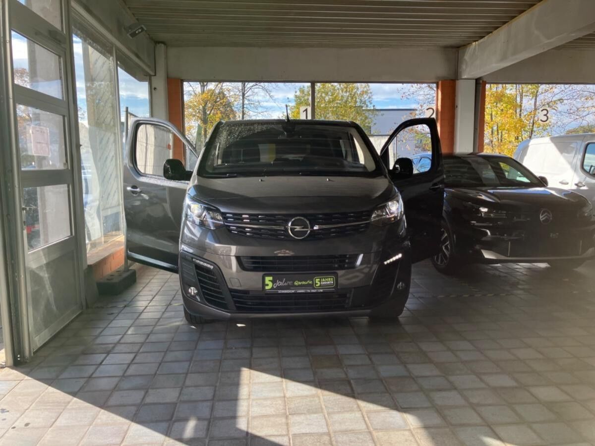 Opel Zafira Life 2.0D MassageSitze,Elek.VerstellbareSi