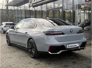 BMW i7 xDrive60 M Sport AHK B&W Leas.ab EUR 999,-inkl.