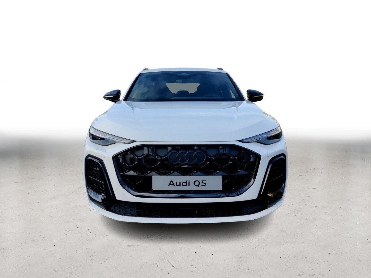 Audi Q5 e-hybrid MATRIX-LED TECH-PLUS BEIFAHRERDISPLAY 0,5 % VERSTEUERUNG