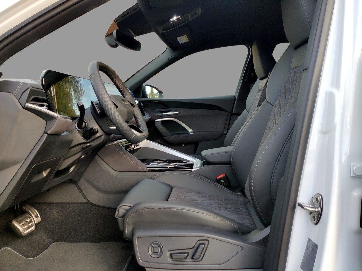 Audi Q5 e-hybrid MATRIX-LED TECH-PLUS BEIFAHRERDISPLAY 0,5 % VERSTEUERUNG