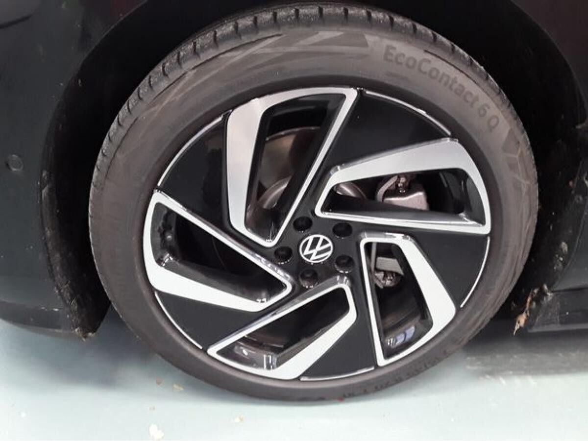 Volkswagen ID.7 GTX HarmanKardon HUD AHK Wärmepumpe Volkswagen ID.7 GTX HarmanKardon HUD AHK Wärmepumpe