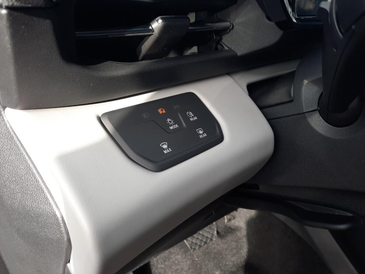 Ford Explorer RWD H ACC 19 Zoll Räder Klima