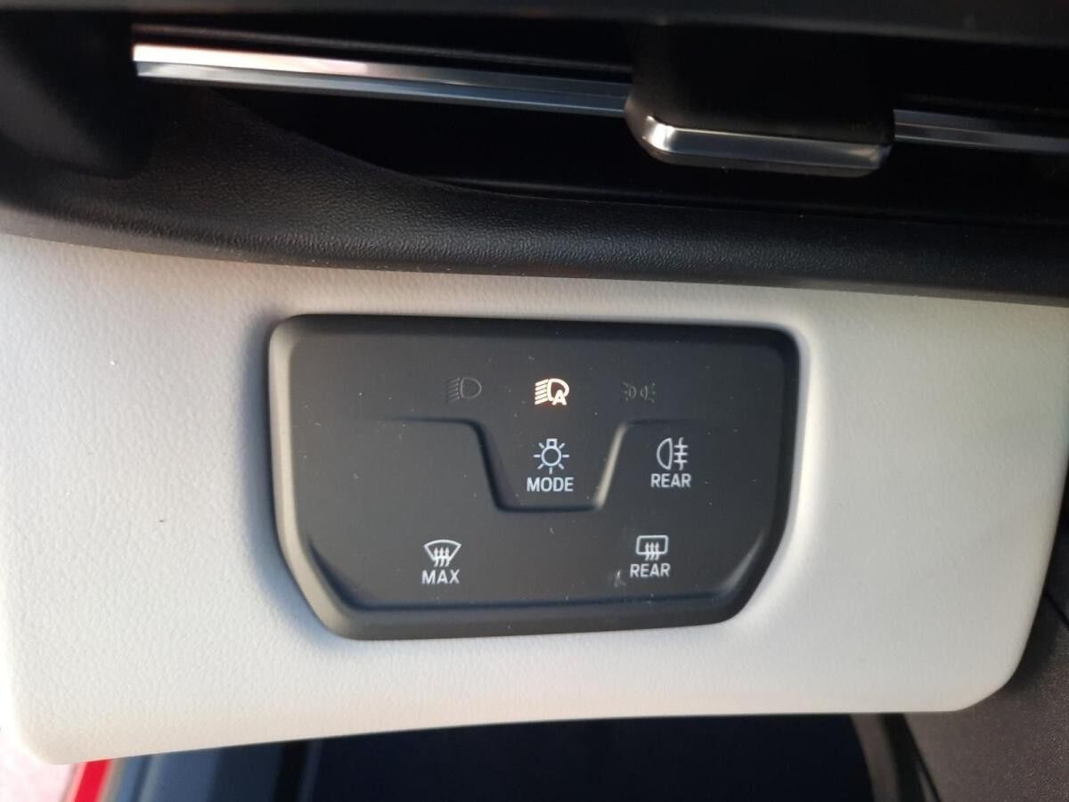 Ford Explorer RWD H ACC 19 Zoll Räder Klima