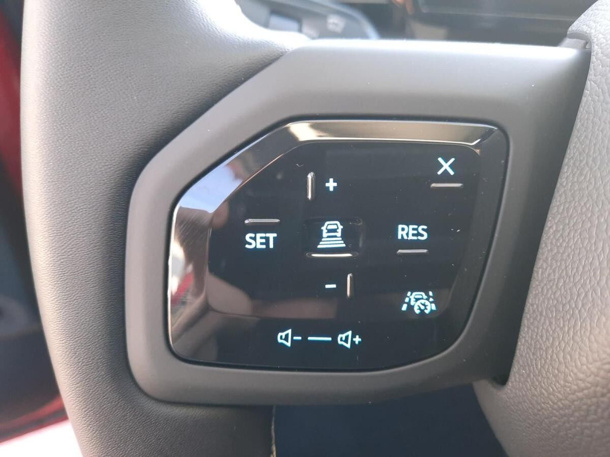 Ford Explorer RWD H ACC 19 Zoll Räder Klima