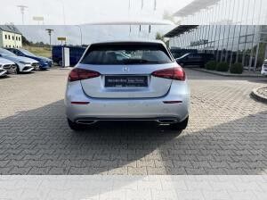 Mercedes-Benz A 180 Benzin Progr.Advanced+Kamera+CarPlay+Lenkr.Hz.+