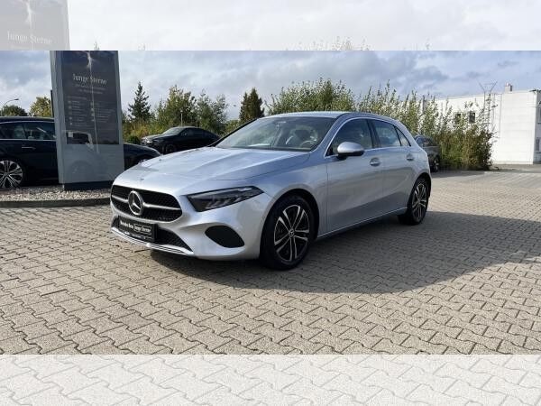 Mercedes-Benz A 180 Benzin Progr.Advanced+Kamera+CarPlay+Lenkr.Hz.+