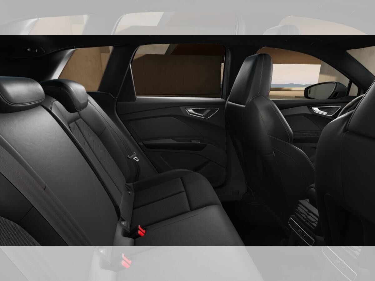 Audi Q4 e-tron 35 2xS line NAVI PRO AHK PANO 20