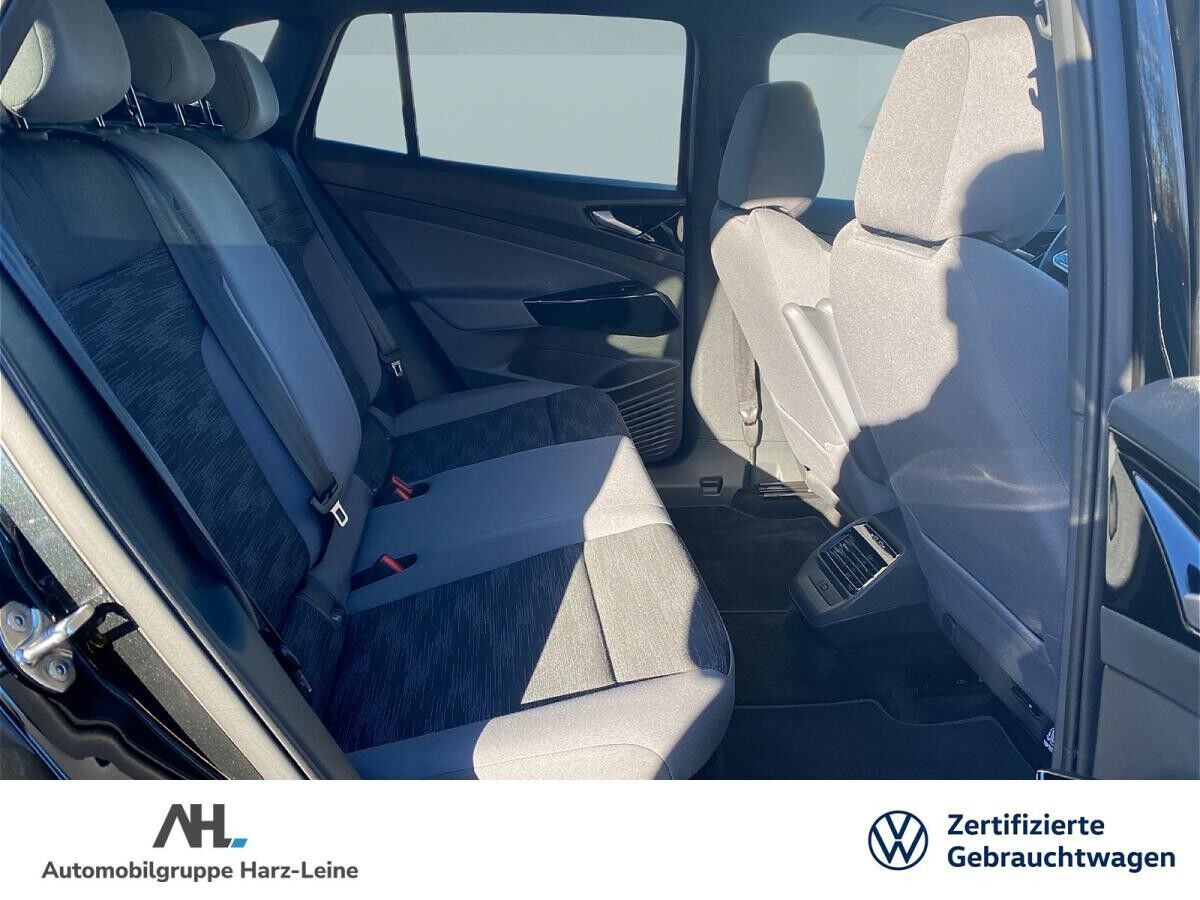 Volkswagen ID.4 Pure Matrix Navi ACC AreaView RFK Wärmepumpe