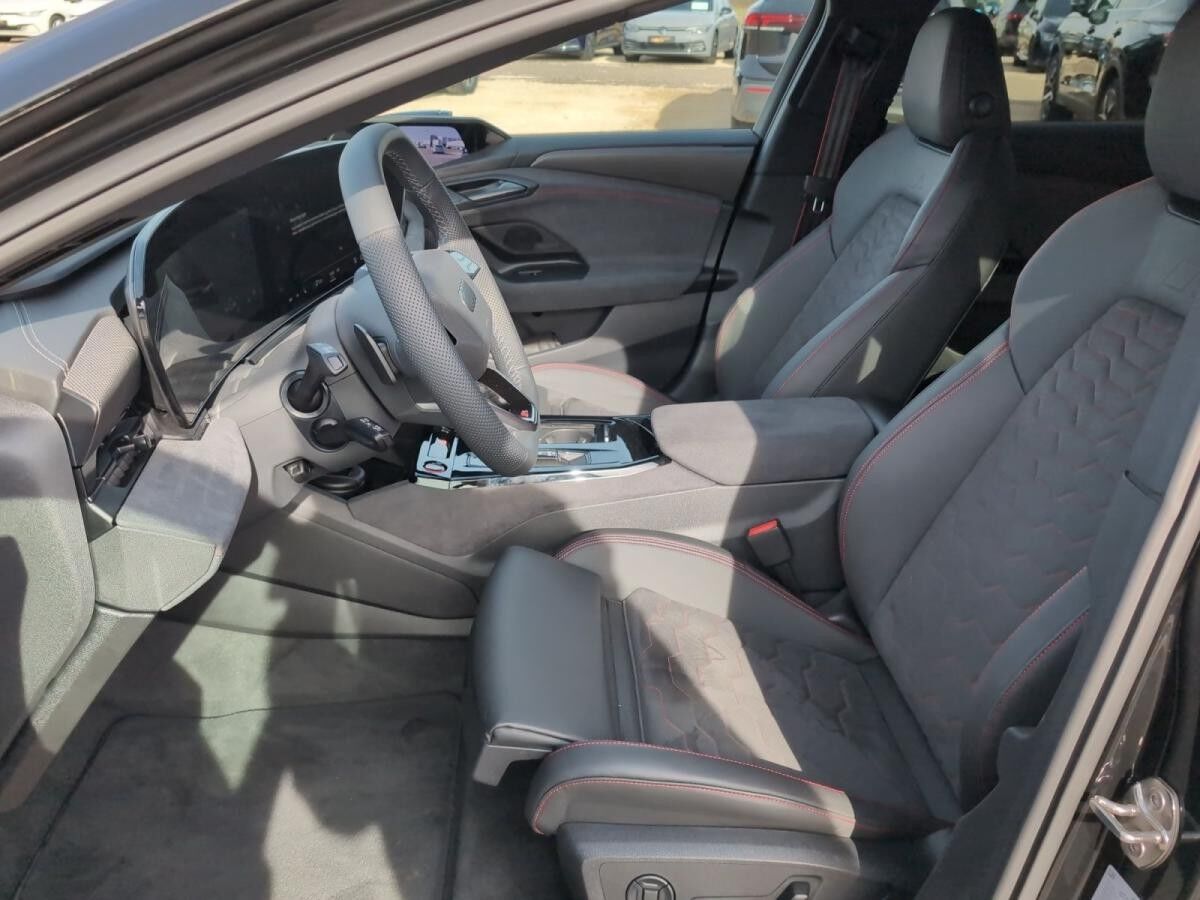 Audi S6 e-tron S6 Avant e-tron q. | LED Scheinwerfer PLUS, B&O, Tech PRO, MMI EXPERIENCE PRO