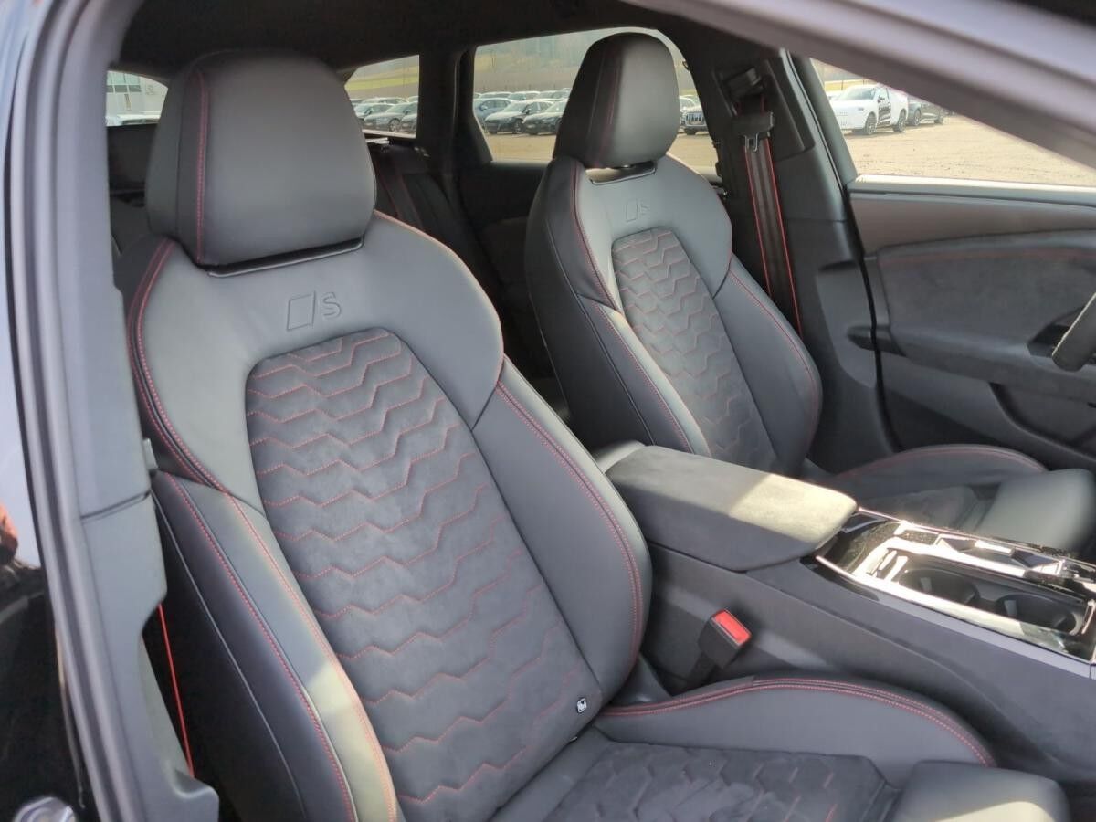 Audi S6 e-tron S6 Avant e-tron q. | LED Scheinwerfer PLUS, B&O, Tech PRO, MMI EXPERIENCE PRO