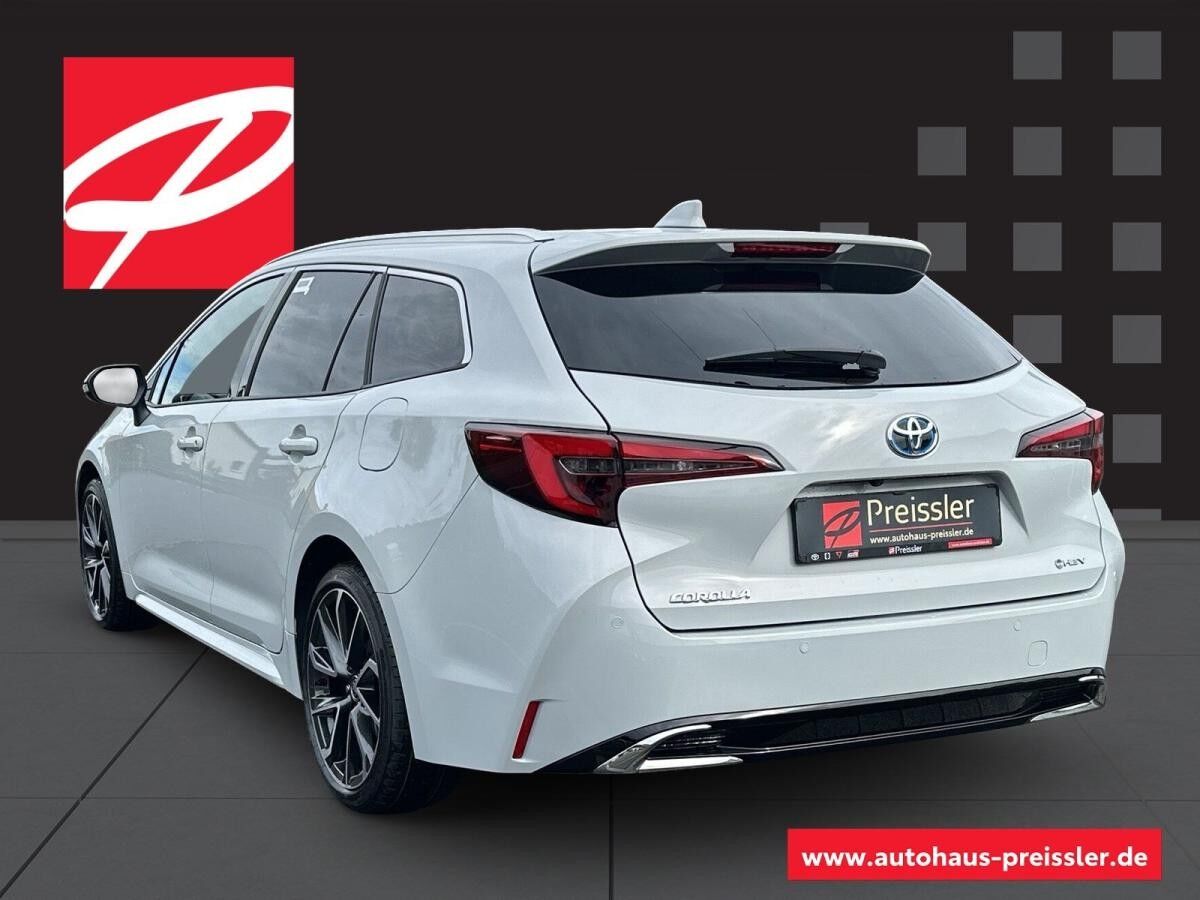Toyota Corolla Touring Sports Hybrid Lounge Panoramasc