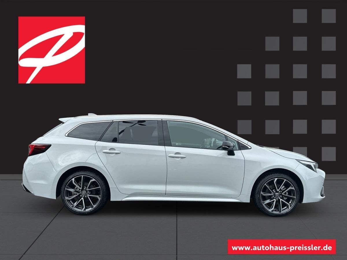 Toyota Corolla Touring Sports Hybrid Lounge Panoramasc