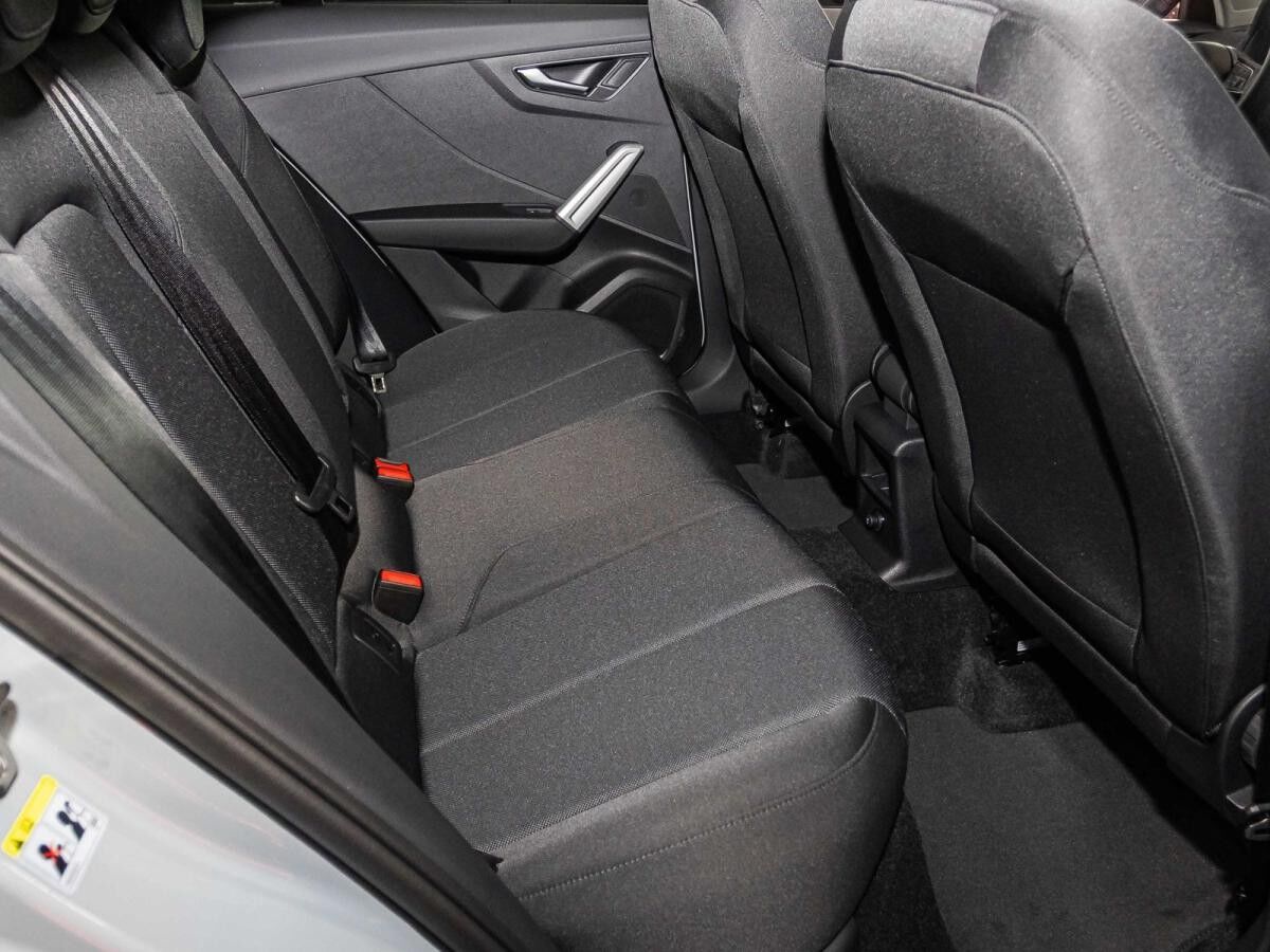 Audi Q2 advanced 35 TFSI 150 PS S tronic  8" Assistenz & -Komfort-Paket