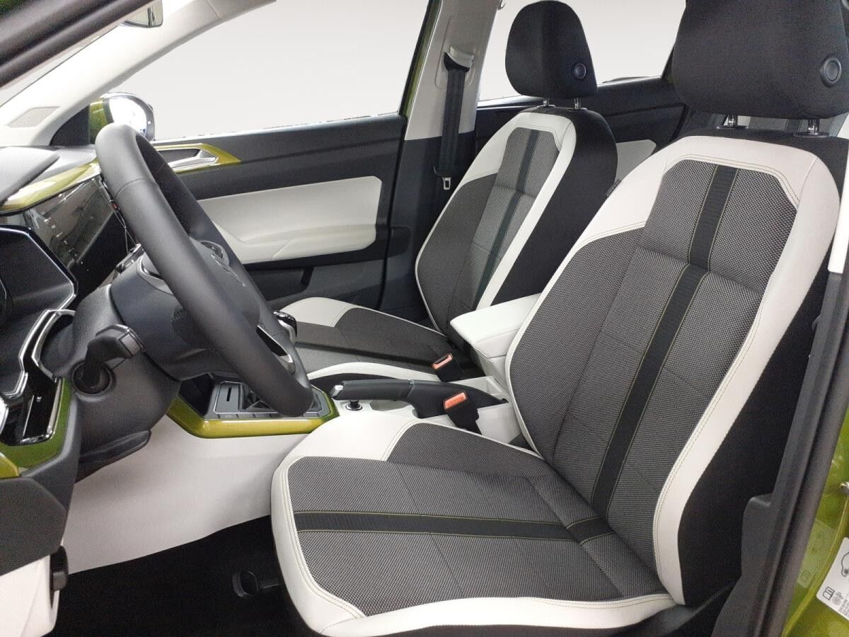 Volkswagen Taigo 1.0TSI Style *ACC*Kamera*Navi*AHK*