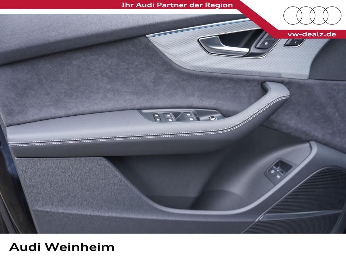 Audi Q7 SUV S line TFSI e quattro tiptronic