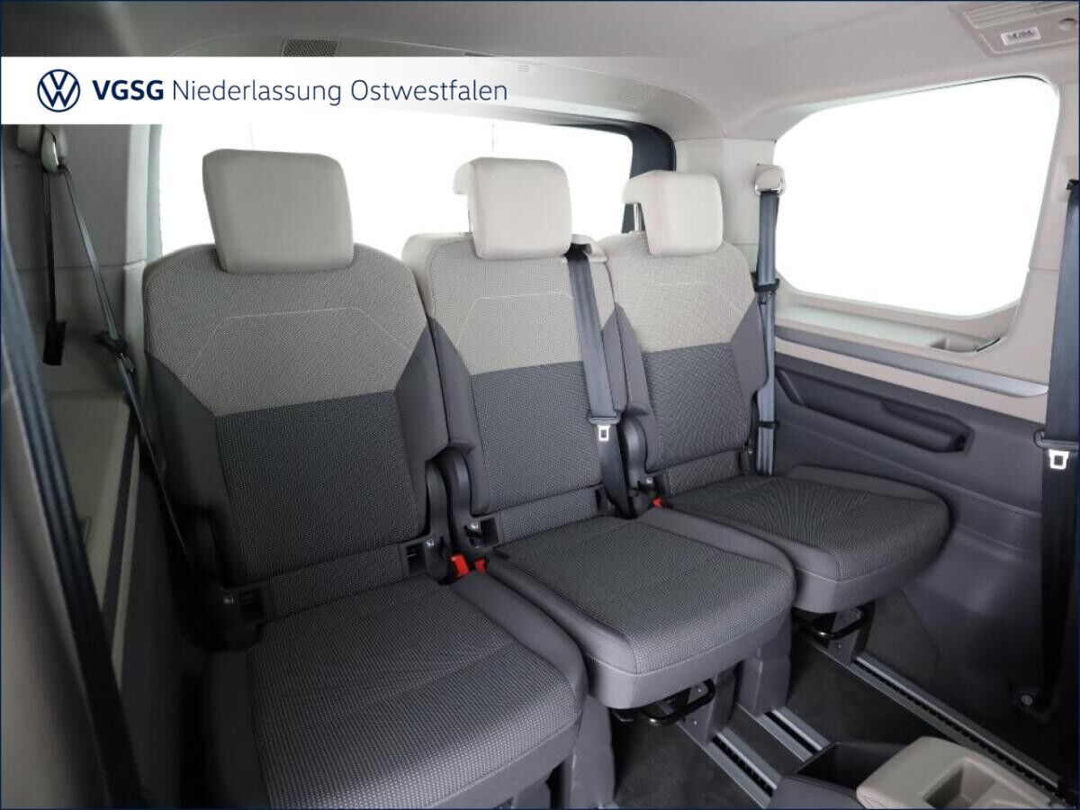 Volkswagen Multivan AHK Vis-a-Vis Rear View Navi Bluetooth