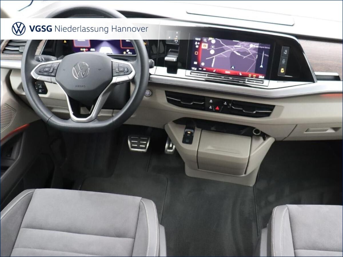 Volkswagen Multivan Style Vis-a-Vis AHK ACC HeadUp Navi SHZ