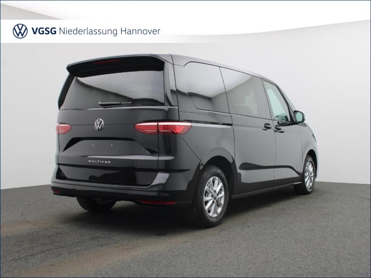 Volkswagen Multivan Life AHK Vis-a-Vis NaviPro Leder